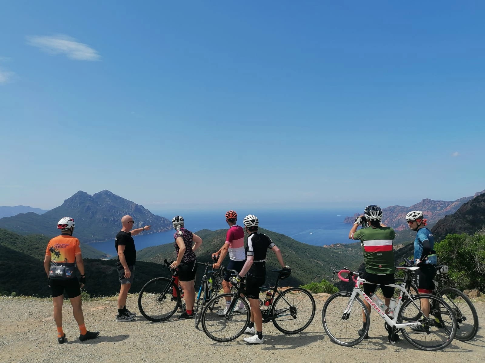 Grand tour of Corsica by bike in 8 days